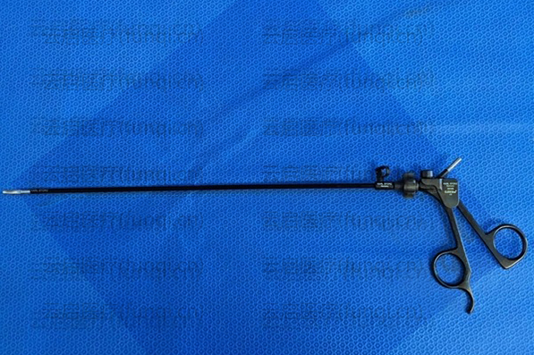 STORZ 33300  剪刀  有卡頓，刀頭不鋒利