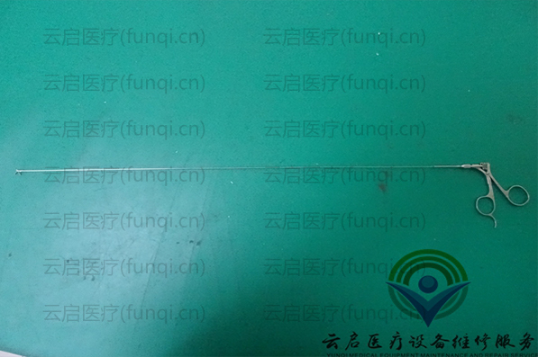 R.WOIF 8954.68 腎鉗 鉗頭故障 600小 水印 1094.jpg